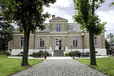 Отель Le Château Des Lumières De La Baie De Somme Chambre D Hôtes De Charme