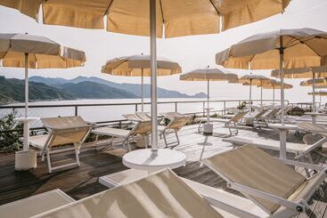 酒店 Mangia S Pollina Resort