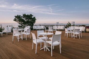 酒店 Mangia S Pollina Resort