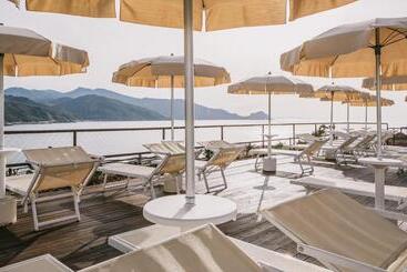 酒店 Mangia S Pollina Resort