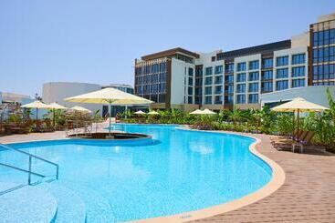 هتل Millennium Resort Salalah