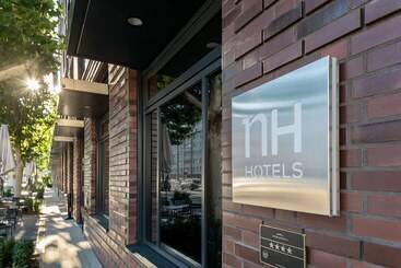 酒店 NH Mannheim