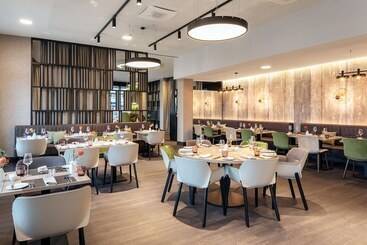 酒店 NH Mannheim