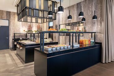 酒店 NH Mannheim