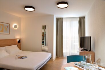 هتل Residence Resideal Antibes