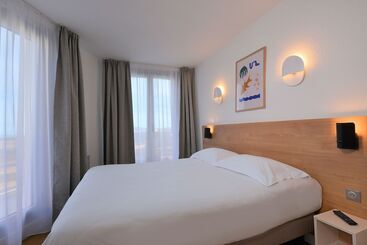 هتل Residence Resideal Antibes