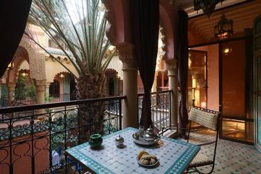 هتل Riad Atlas Quatre & Spa