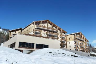 هتل Résidence Odalys Le Village De Praroustan