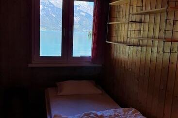 Lake Lodge Hostel - Iseltwald