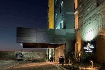 Microtel Inn & Suites By Wyndham San Luis Potosi