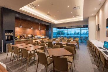 Microtel Inn & Suites By Wyndham San Luis Potosi