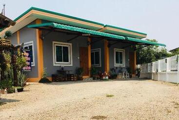 پانسیون Idea Home At Fang