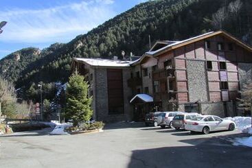 استراحتگاه Apartamentos Y Bungalows Xixerella Park