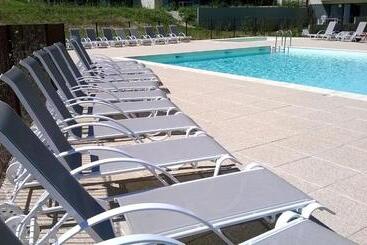 استراحتگاه Résidence Odalys Le Clos Saint Michel