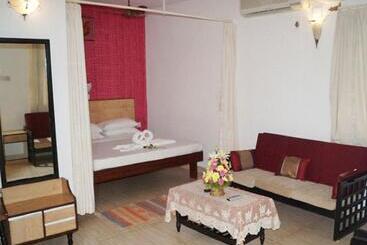 Time & Leisure Hotels