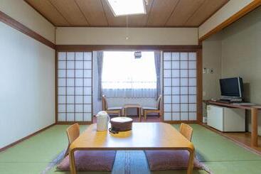 Aqua Garden Hotel Fukumaru