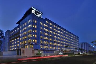 هتل Aloft New Delhi Aerocity