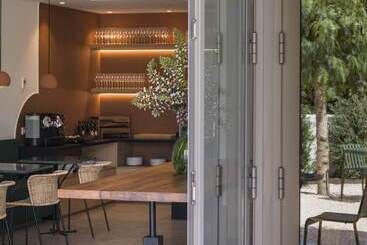 هتل Alta House Begur