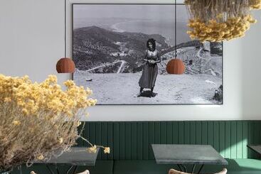 هتل Alta House Begur