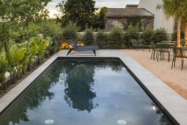 هتل Alta House Begur