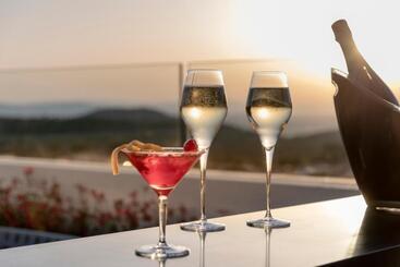 هتل Alta House Begur