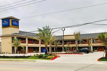 هتل Baymont By Wyndham Houston Hobby Airport