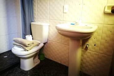 هتل Bolivian Heights Hostel