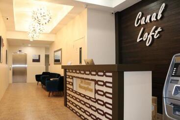 هتل Canal Loft