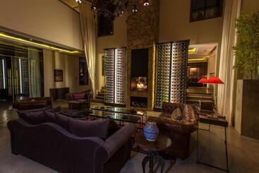 هتل Château Roslane Boutique Hôtel & Spa