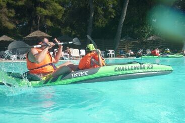 هتل Club Agia Anna