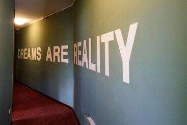 هتل Colors Hostel