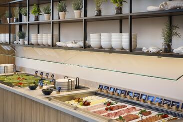 호텔 Holiday Inn   Hamburg   Hafencity, An Ihg