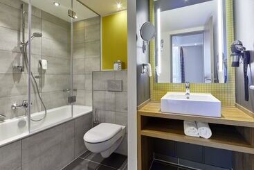 호텔 Holiday Inn   Hamburg   Hafencity, An Ihg