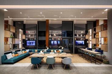 호텔 Holiday Inn   Hamburg   Hafencity, An Ihg