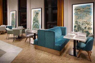 호텔 Holiday Inn   Hamburg   Hafencity, An Ihg