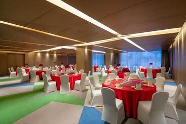 هتل Holiday Inn & Suites Langfang New Chaoyang, An Ihg