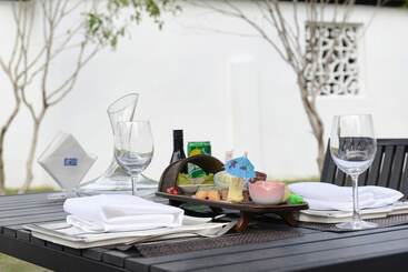 Holiday Inn Express Suzhou Zhouzhuang Ancient Town By Ihg - Kunshan