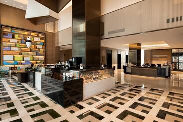 هتل Hyatt House Chengdu Pebble Walk