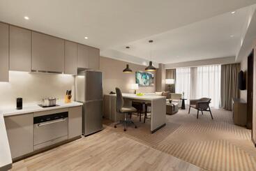 هتل Hyatt House Chengdu Pebble Walk