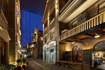 هتل Hyatt House Chengdu Pebble Walk