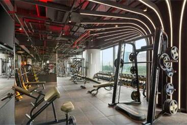 هتل Hyatt House Chengdu Pebble Walk