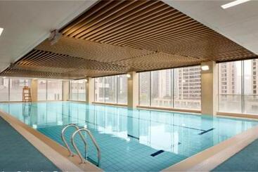 هتل Hyatt House Chengdu Pebble Walk