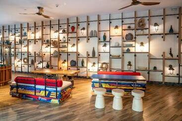 هتل Indigo Phuket Patong, An Ihg