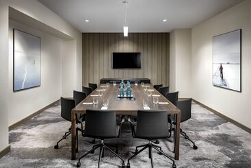 هتل Jw Marriott Edmonton Ice District