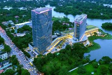 Lotte Hotel Yangon