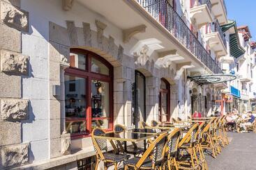 هتل Hôtel & Spa Madison Saint Jean De Luz