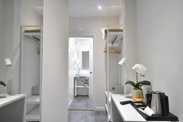 هتل My Charm Lisbon Suites