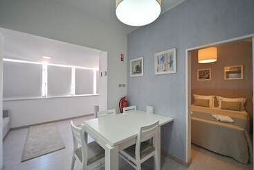 هتل My Charm Lisbon Suites