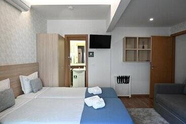 هتل My Charm Lisbon Suites