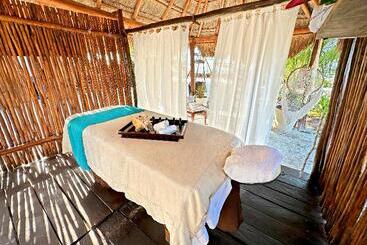 هتل Mystique Holbox By Royalton, A Tribute Portfolio Resort